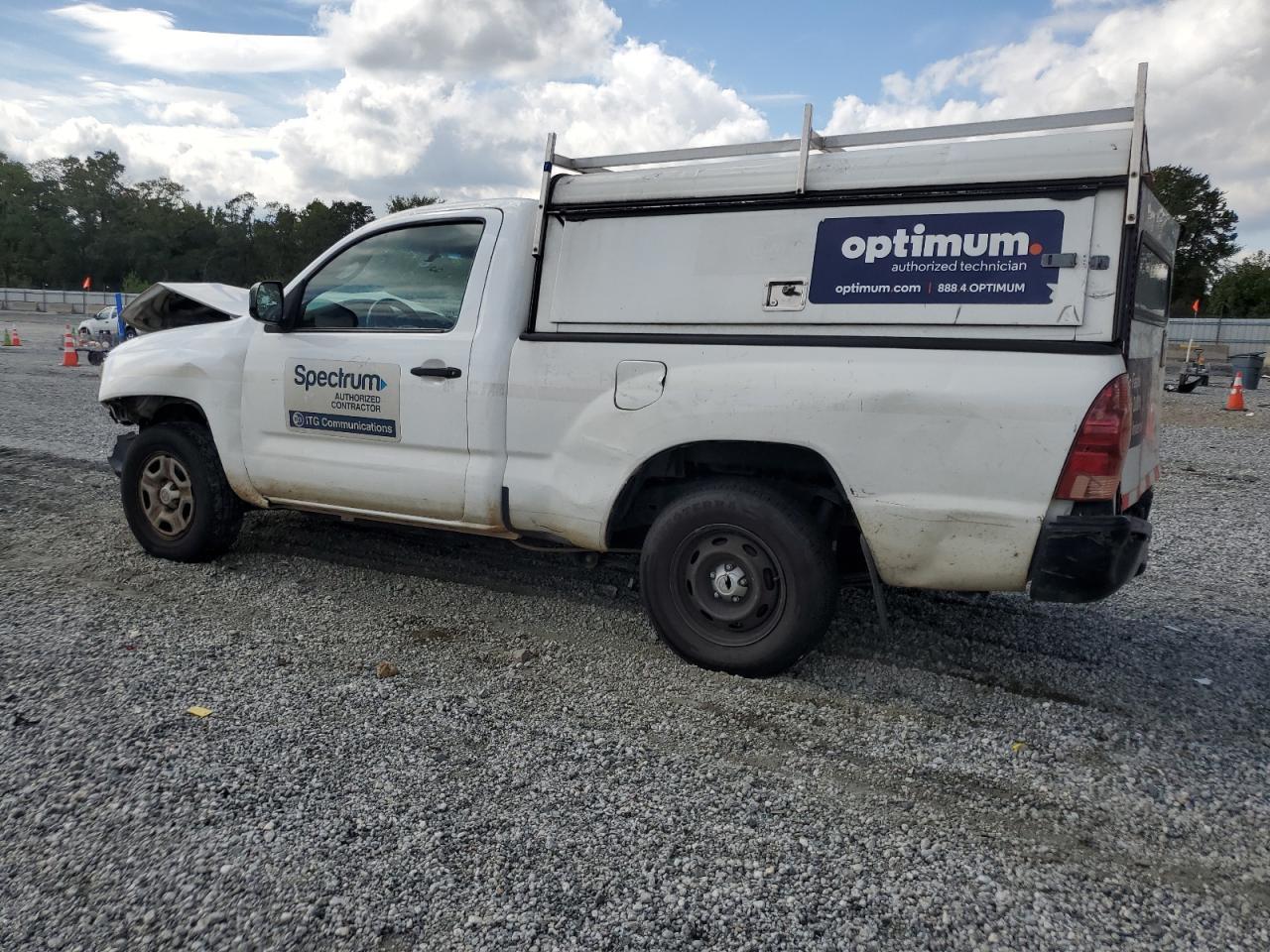 2013 Toyota Tacoma - Фото 2