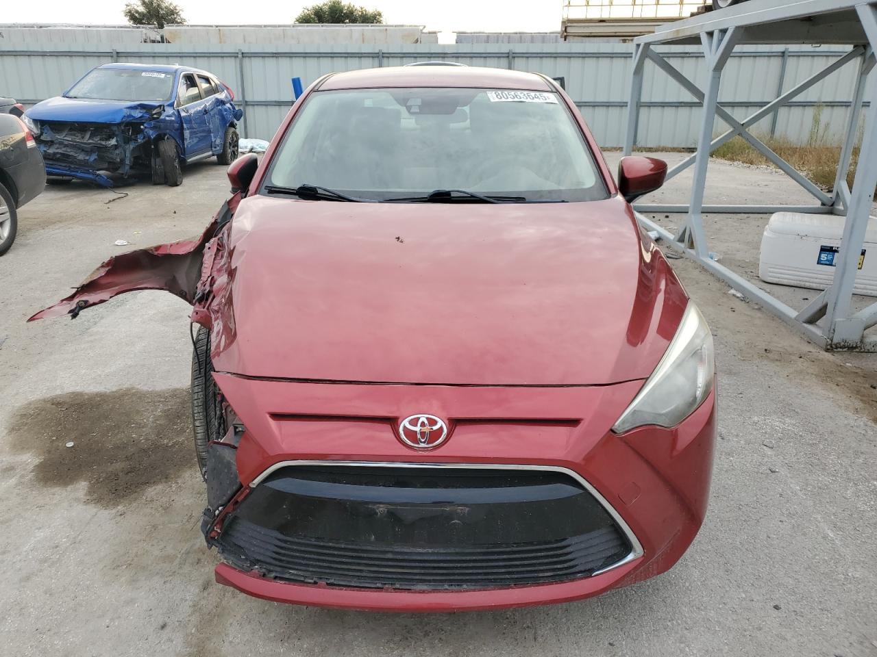 2017 Toyota Yaris Ia - Фото 5