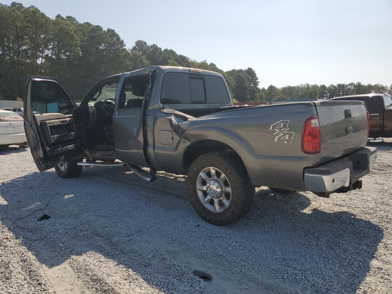 2011 Ford F250 Super Duty - Фото 2