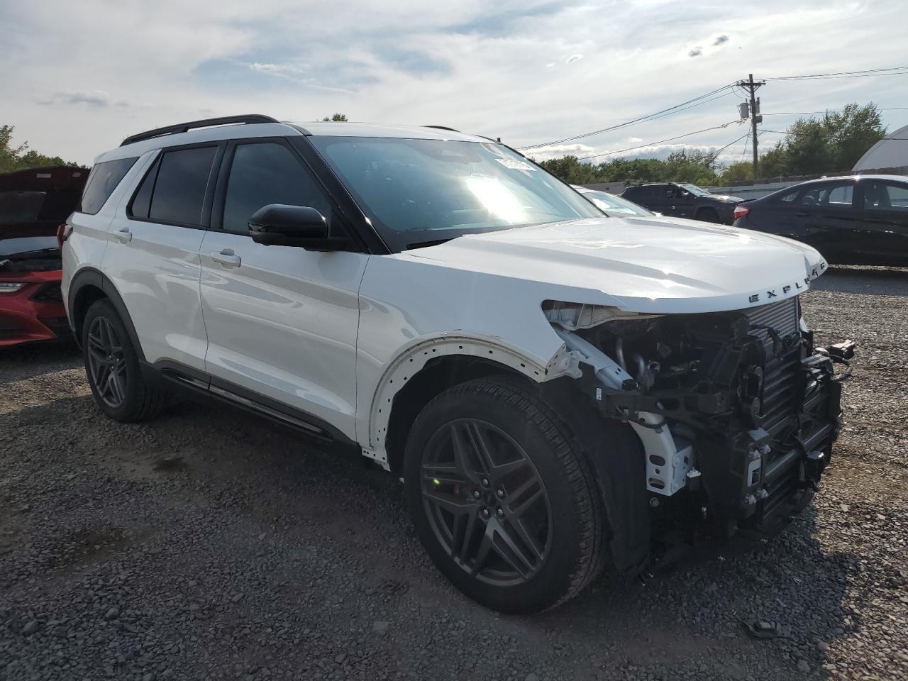 2025 Ford Explorer St - Фото 4