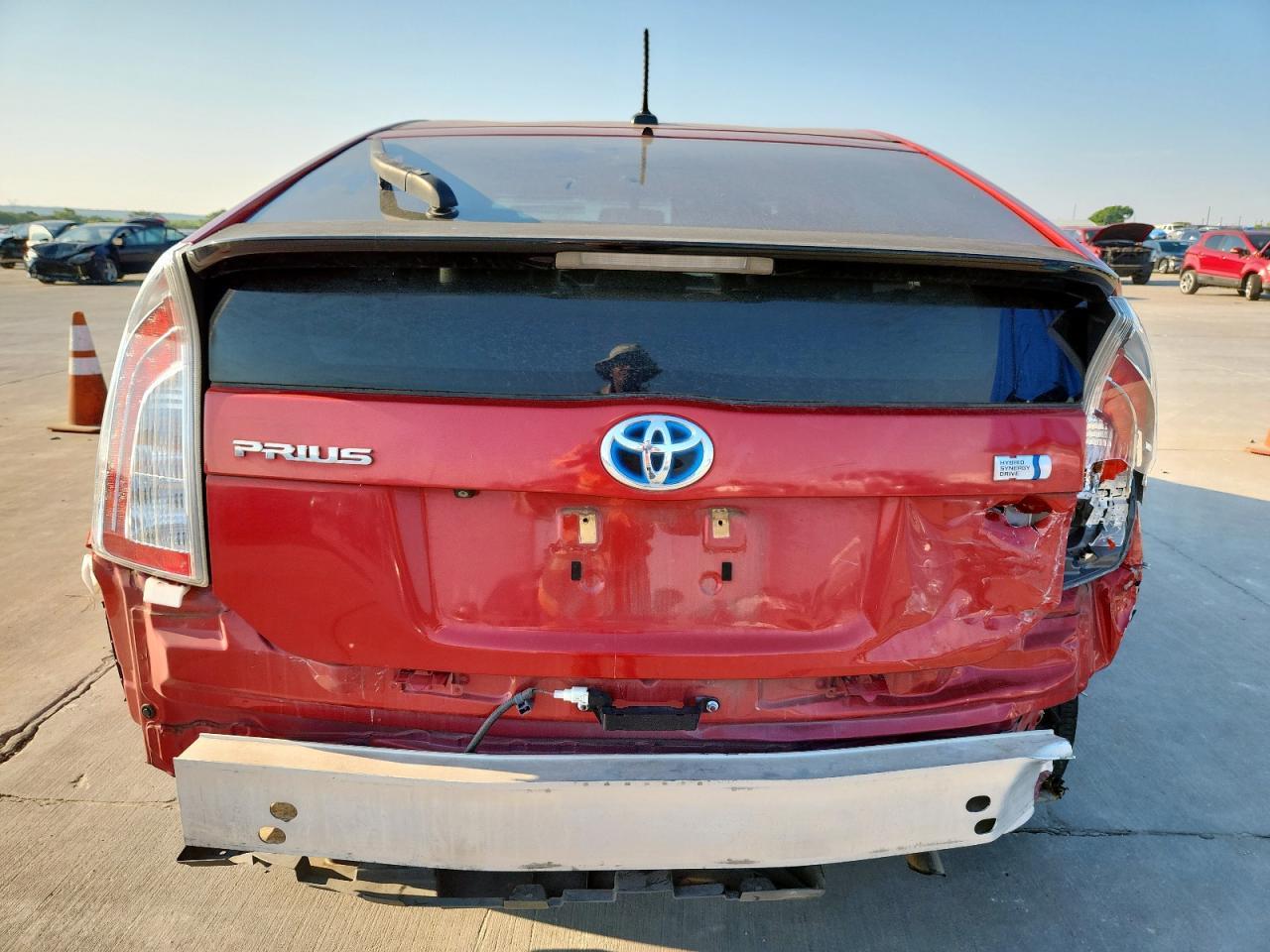2014 Toyota Prius Hyb - Фото 6