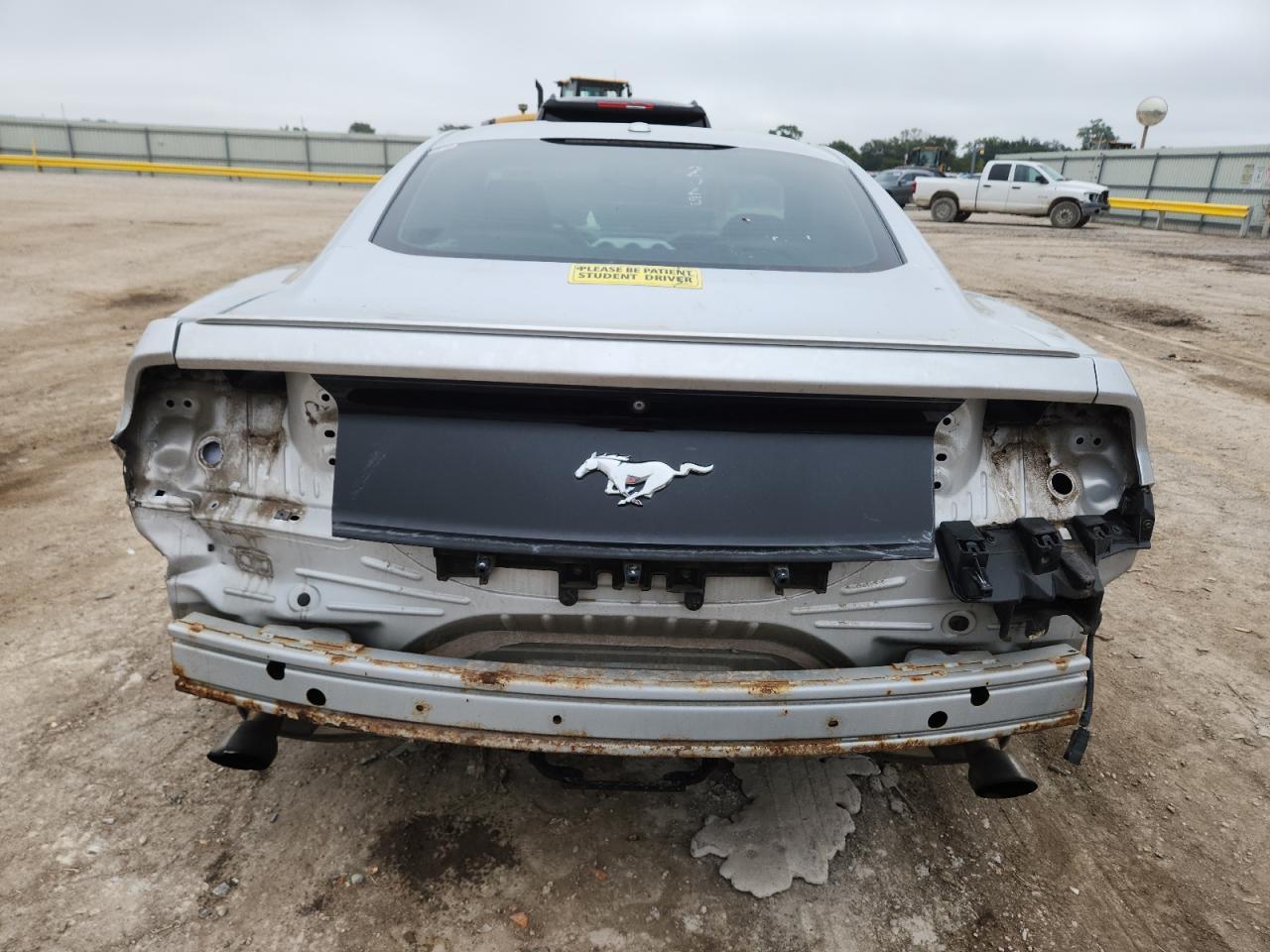 2015 Ford Mustang - Image 6