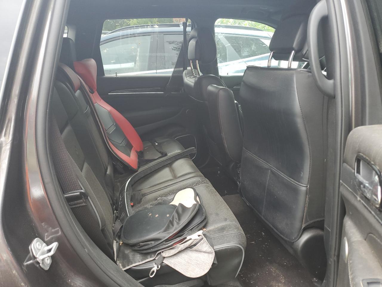 2019 Jeep Grand Cherokee Overland - Фото 6