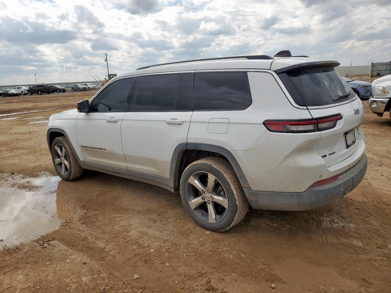 2021 Jeep Grand Cherokee L Limited - Image 2