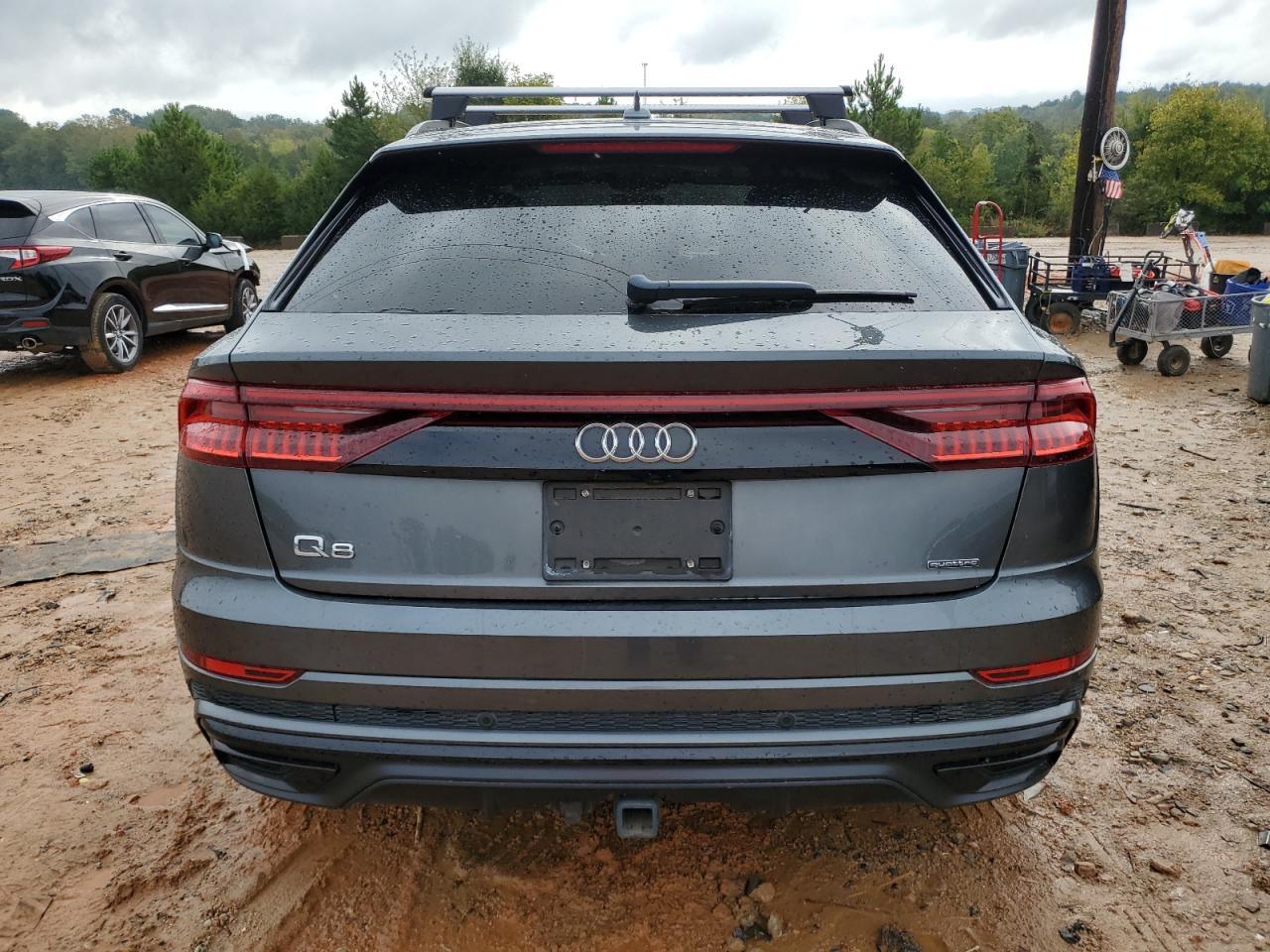 2021 Audi Q8 Prestige S-Line - Image 6