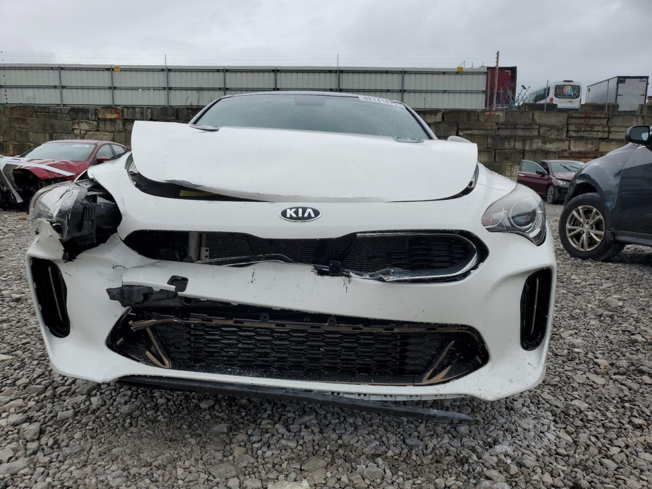 2020 Kia Stinger - Image 5