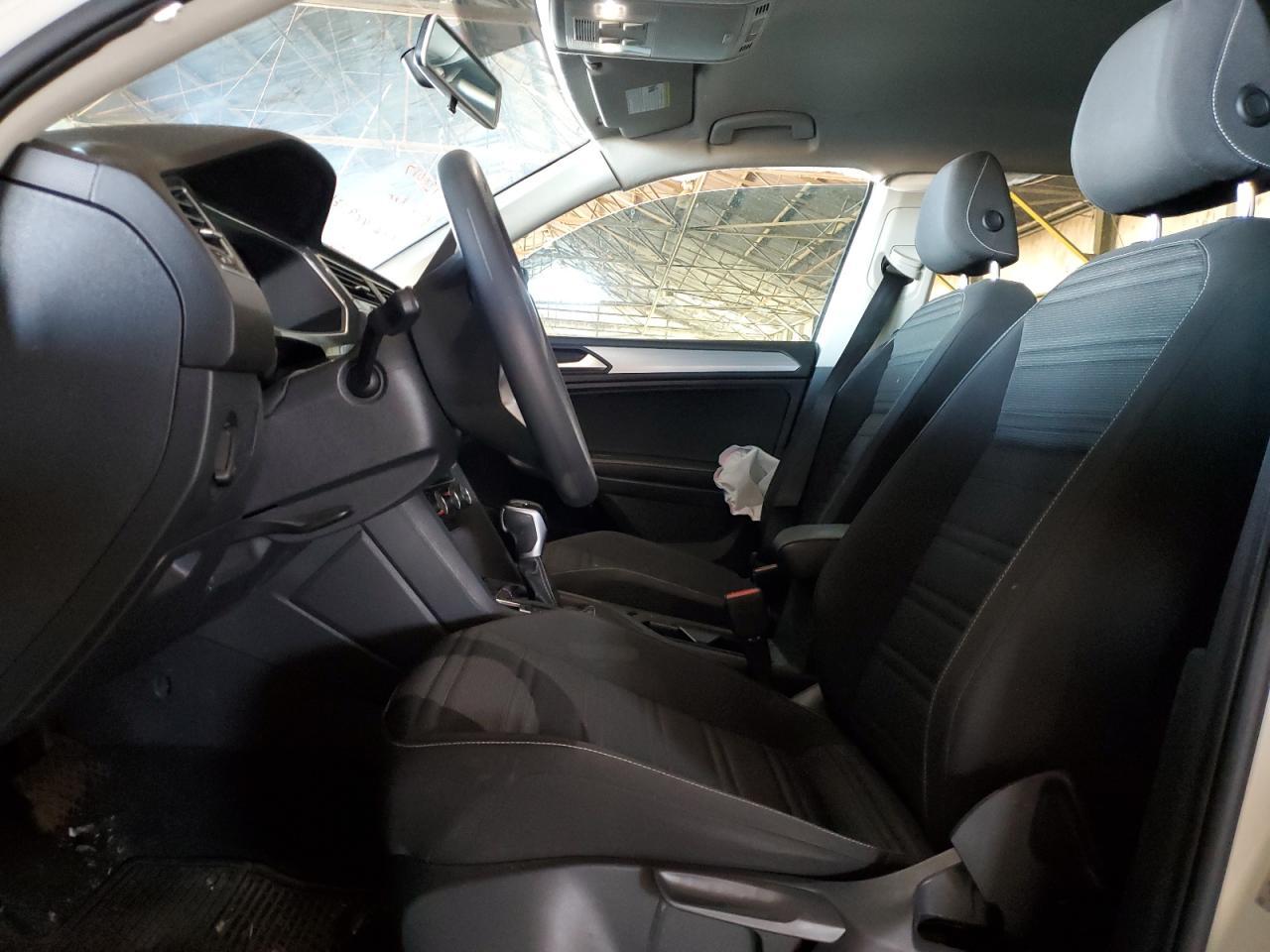 2022 Volkswagen Tiguan S - Image 7