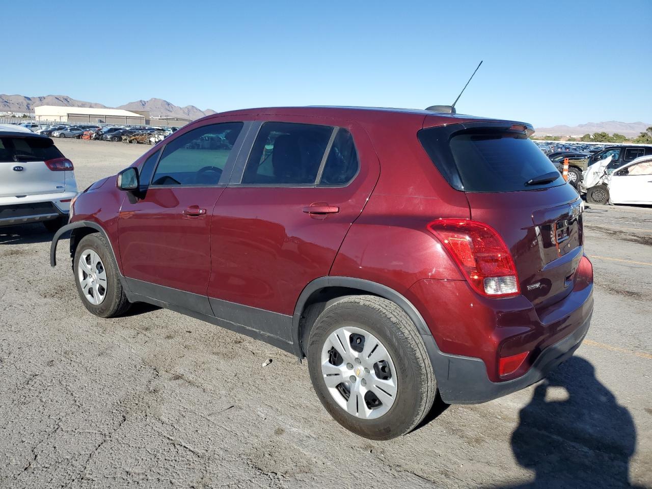 2017 Chevrolet Trax Ls - Фото 2