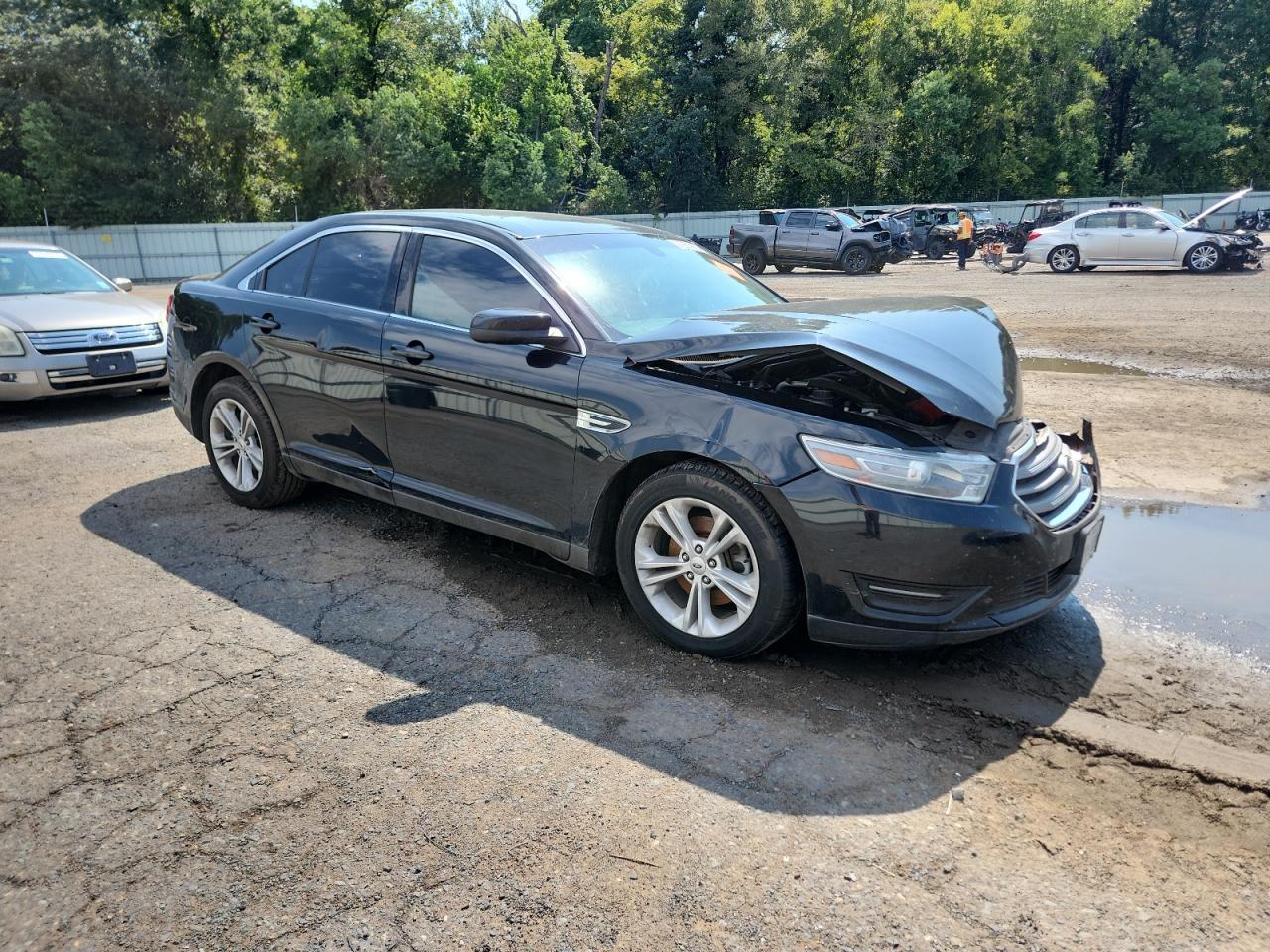 2014 Ford Taurus Sel - Image 4