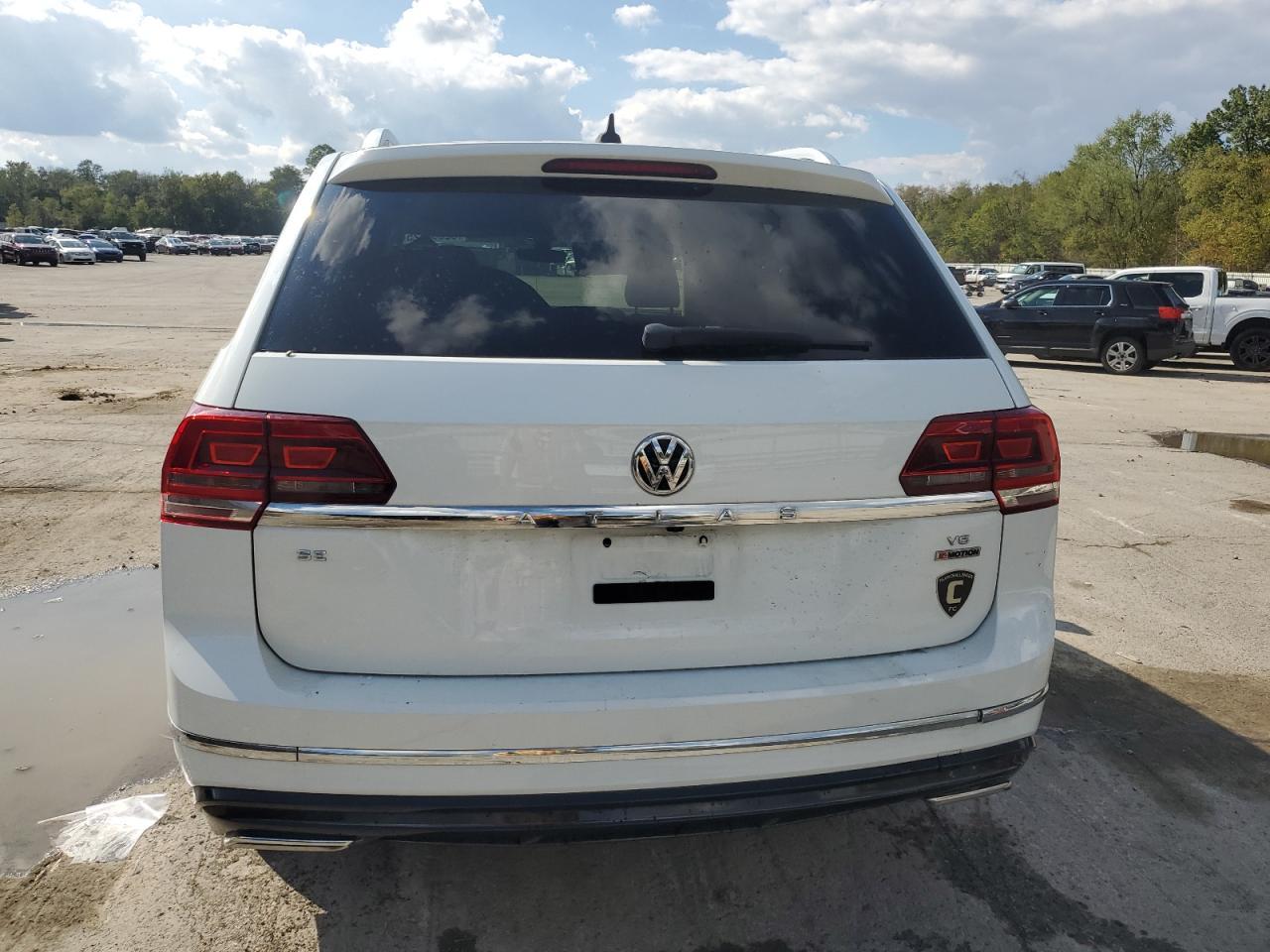 2018 Volkswagen Atlas Se - Фото 6