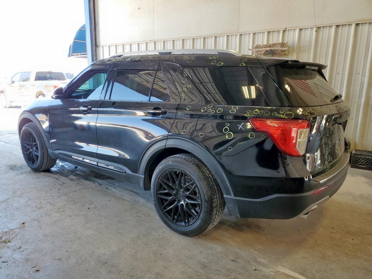 2021 Ford Explorer Limited - Фото 2