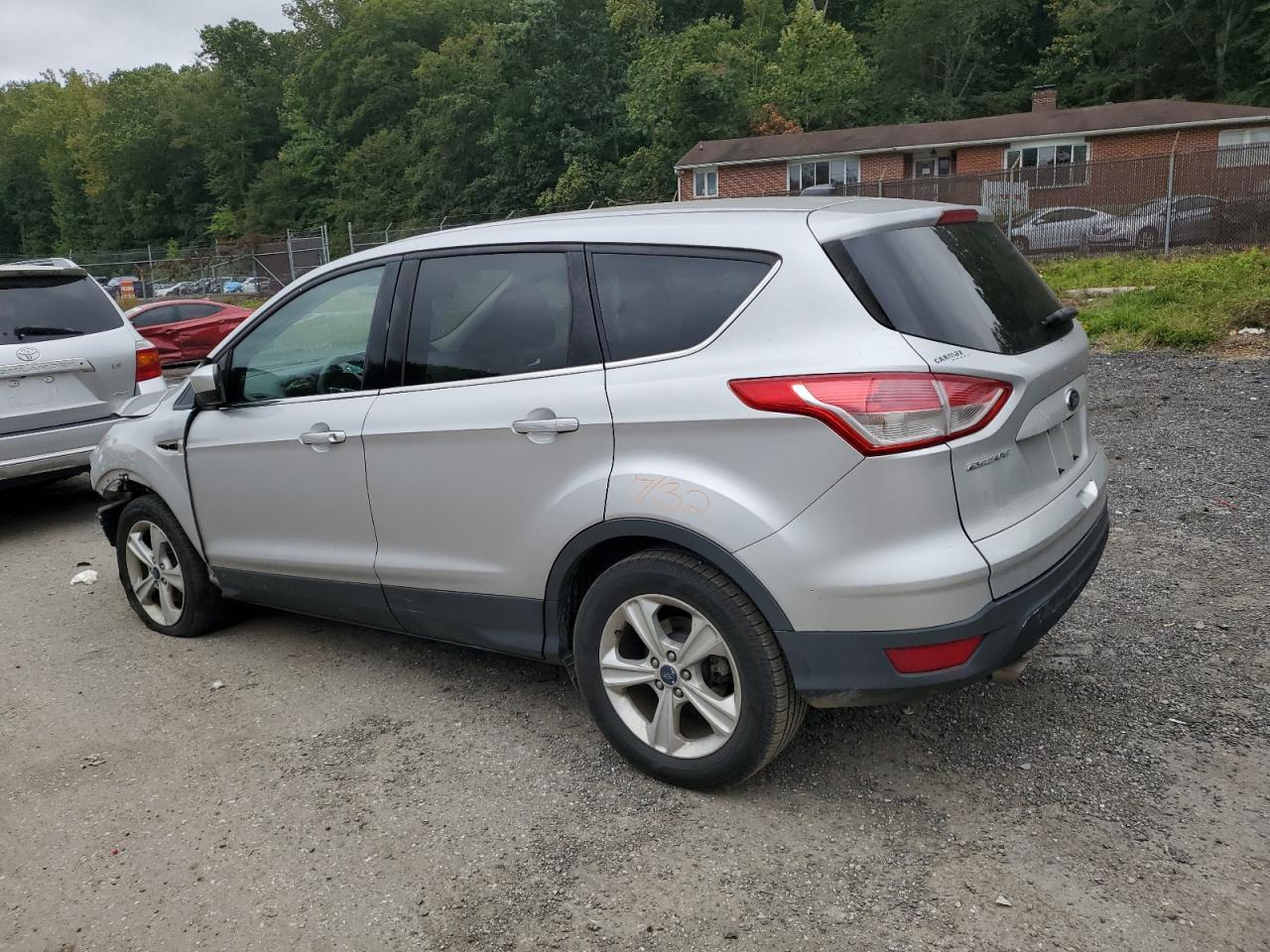 2016 Ford Escape Se - Фото 2