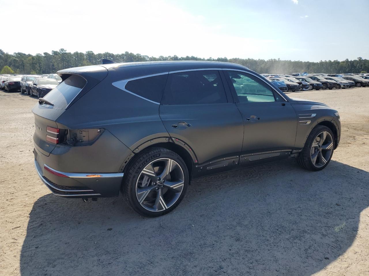 2025 Genesis Gv80 Prestige - Image 3