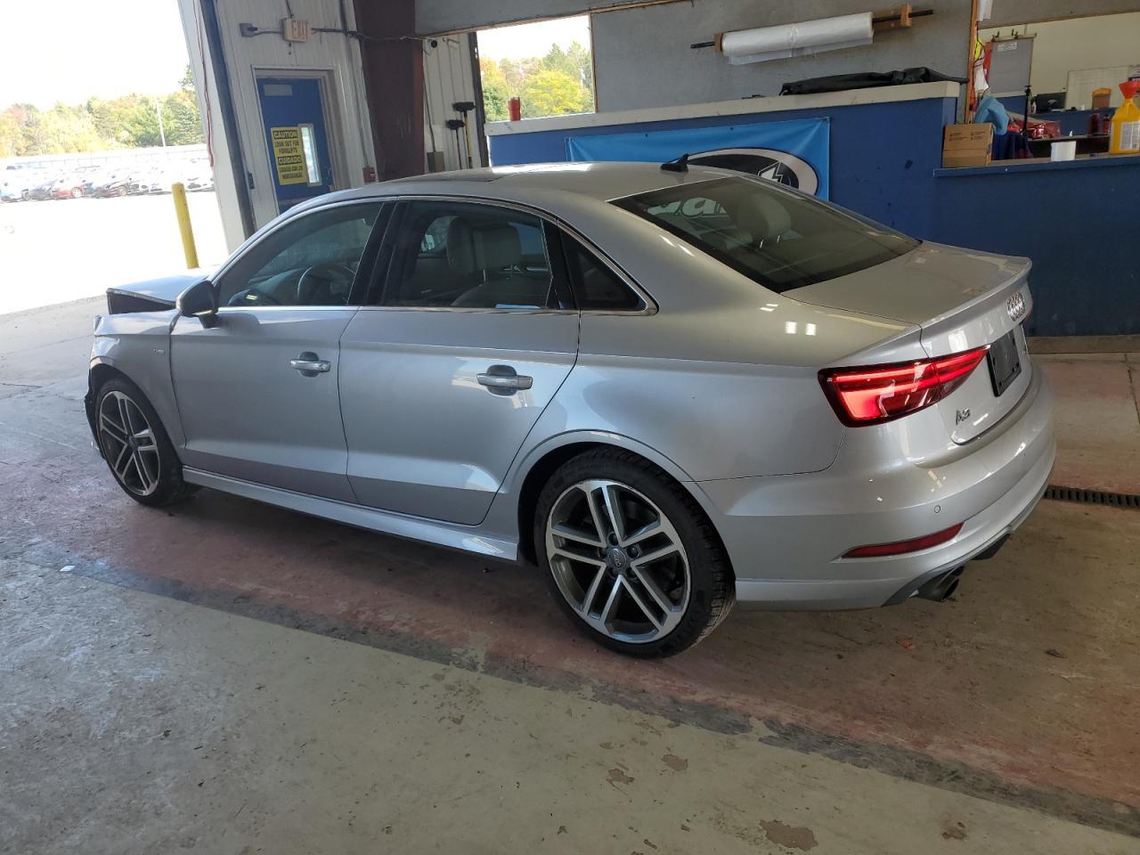 2019 Audi A3 Premium Plus - Фото 2