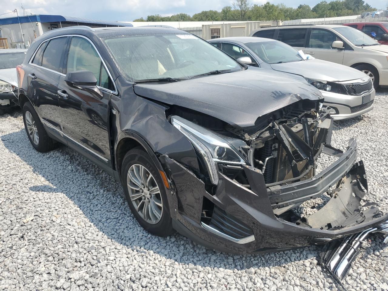 2017 Cadillac Xt5 Luxury - Фото 4