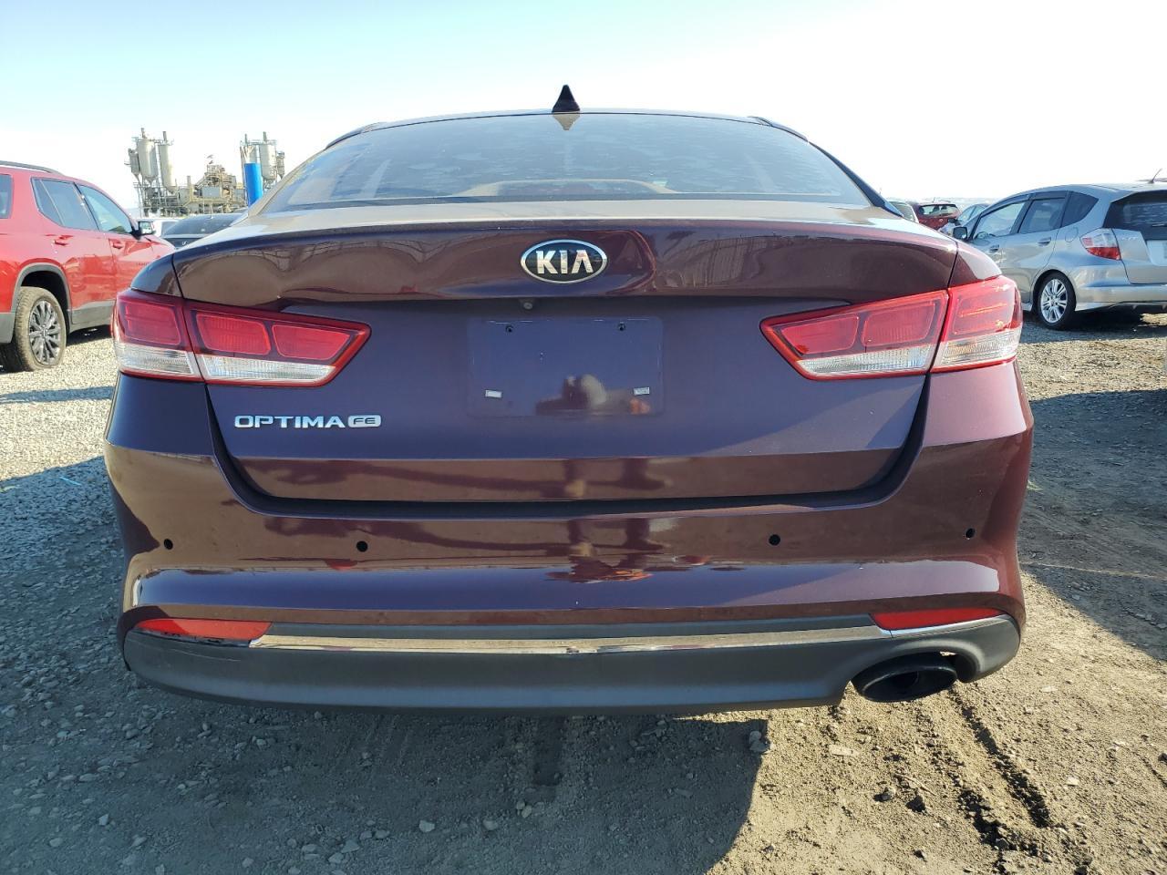 2016 Kia Optima Lx - Фото 6