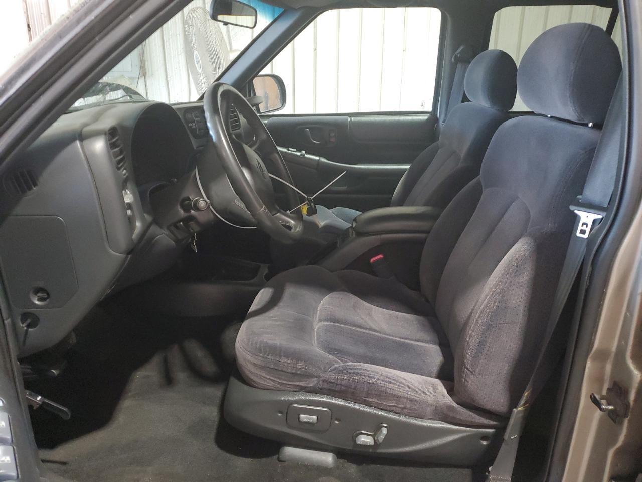 2001 Chevrolet Blazer - Фото 7