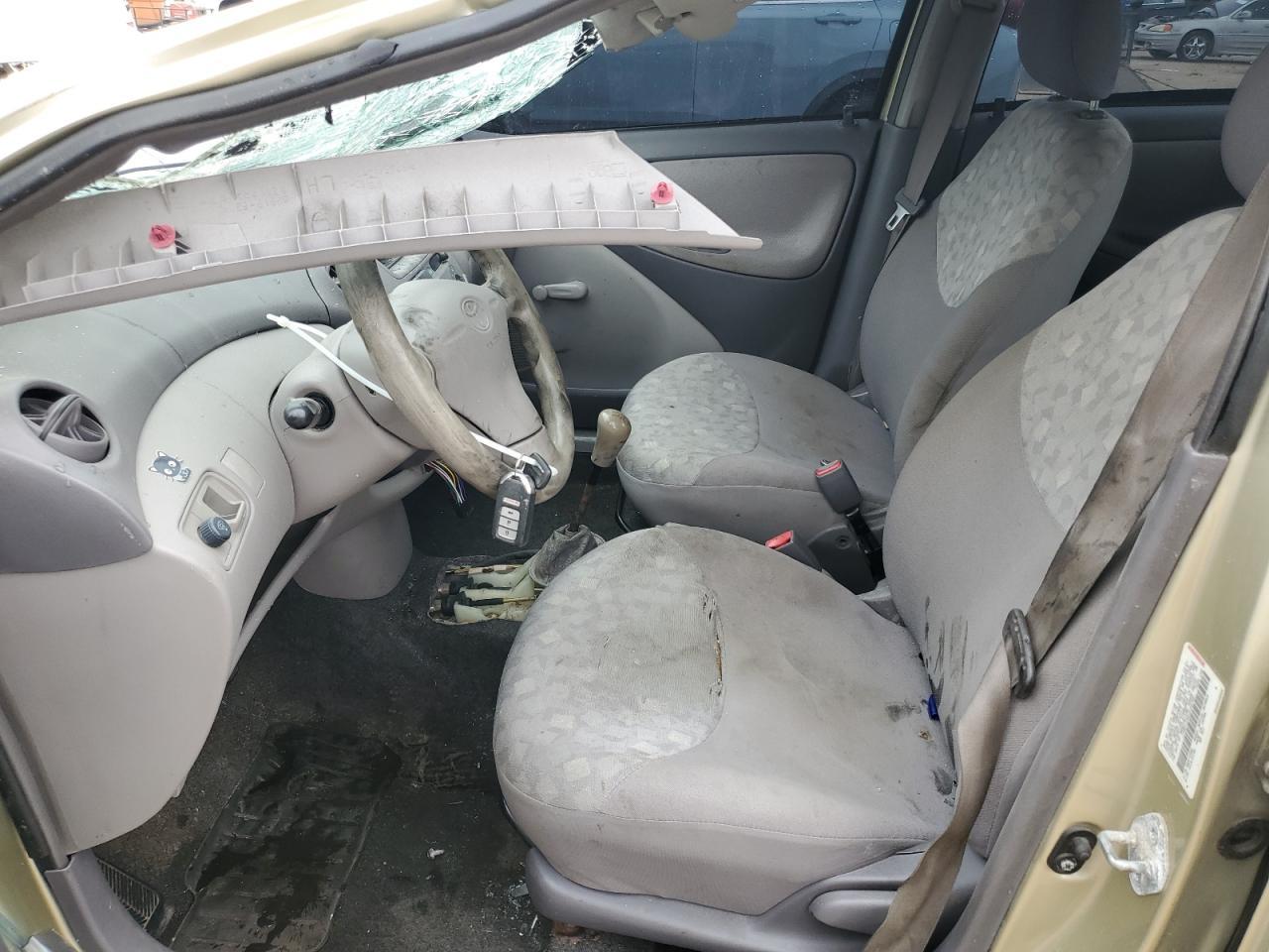 2001 Toyota Echo - Image 7
