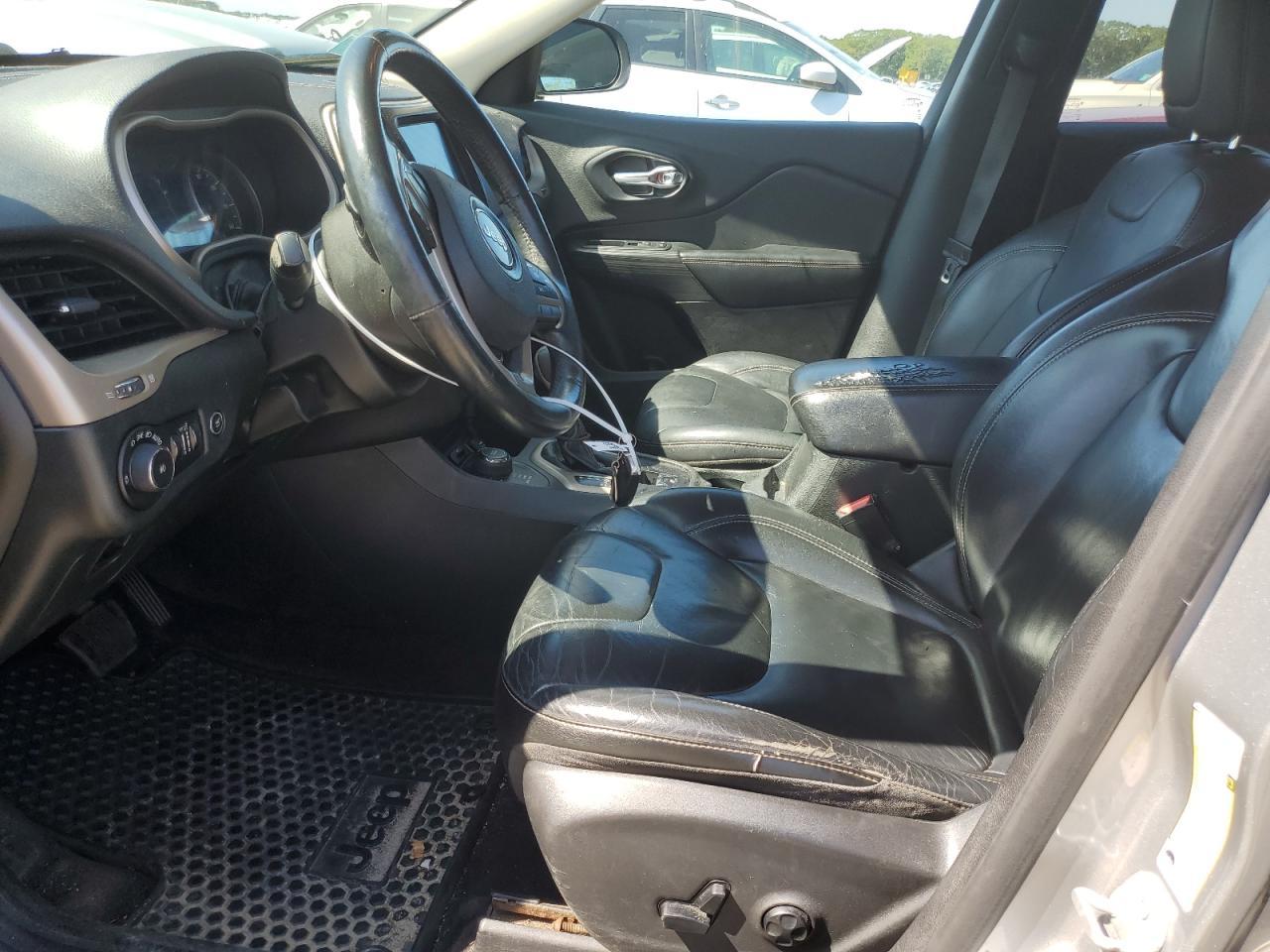 2015 Jeep Cherokee Latitude - Фото 7