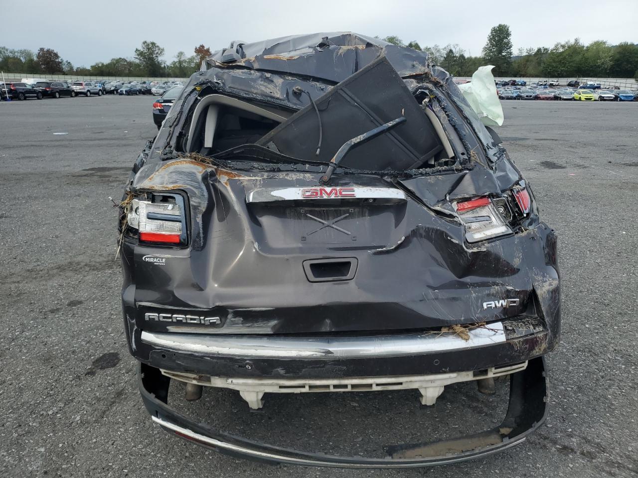 2013 GMC Acadia Sle - Image 6