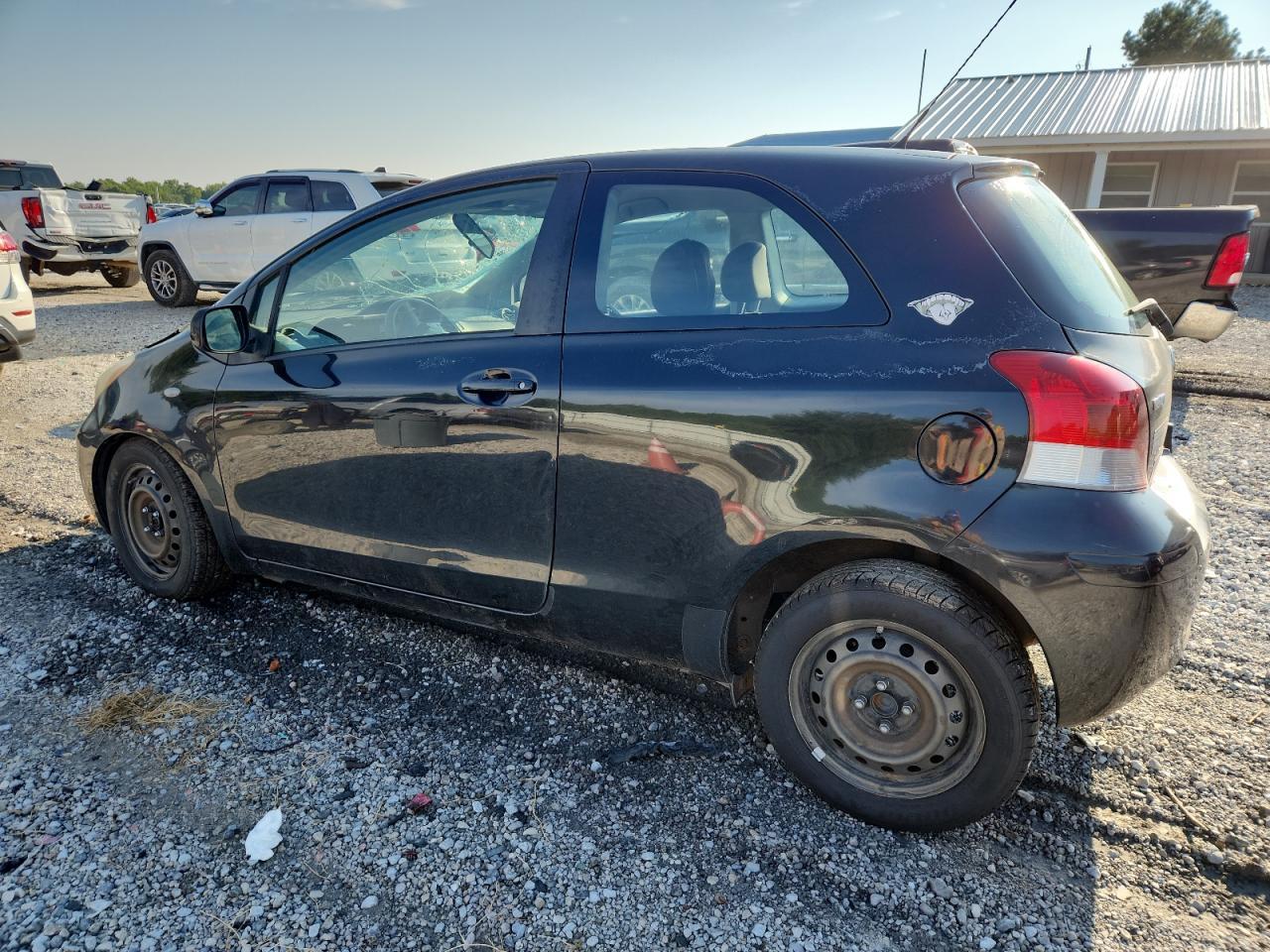 2009 Toyota Yaris - Фото 2