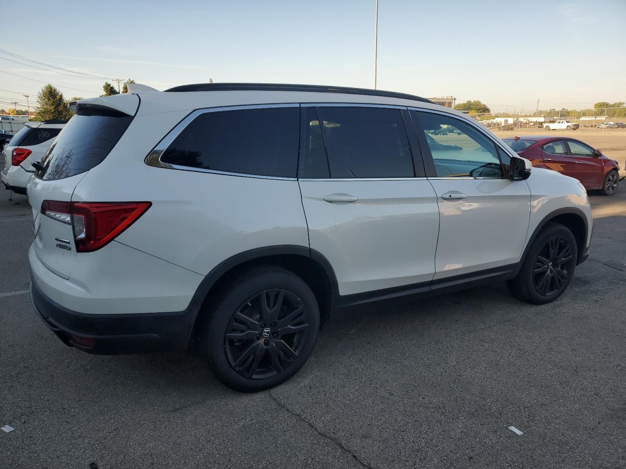 2022 Honda Pilot Se - Image 3