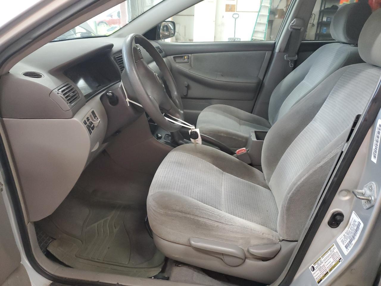 2005 Toyota Corolla Ce - Фото 7