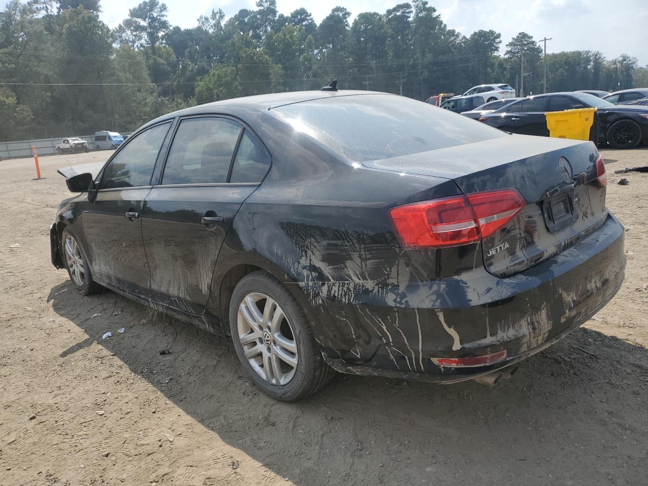 2015 Volkswagen Jetta Base - Image 2