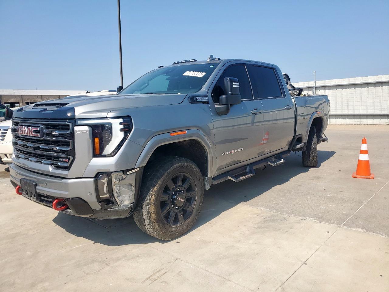 2024 GMC Sierra K2500 At4