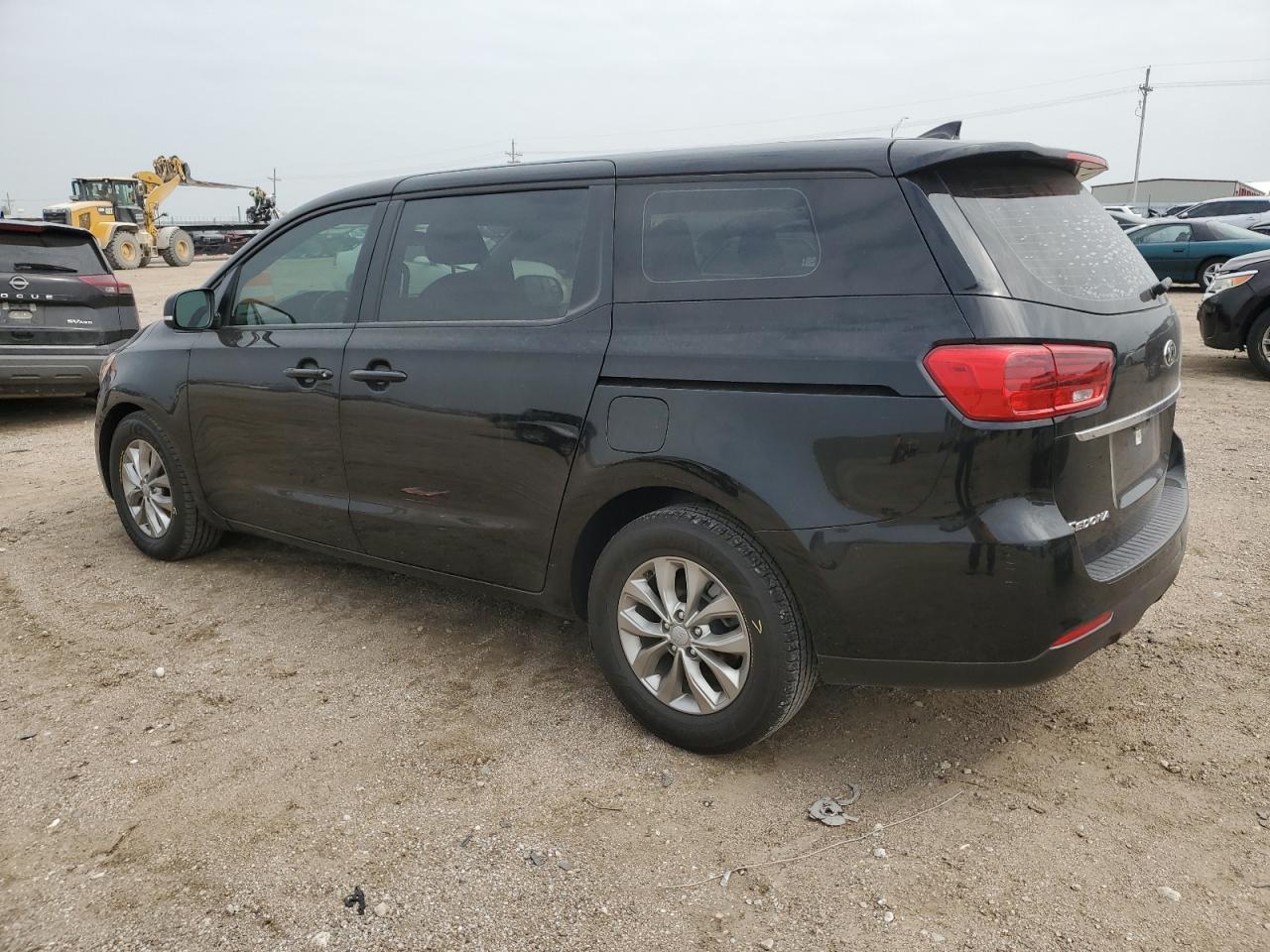 2020 Kia Sedona L - Фото 2