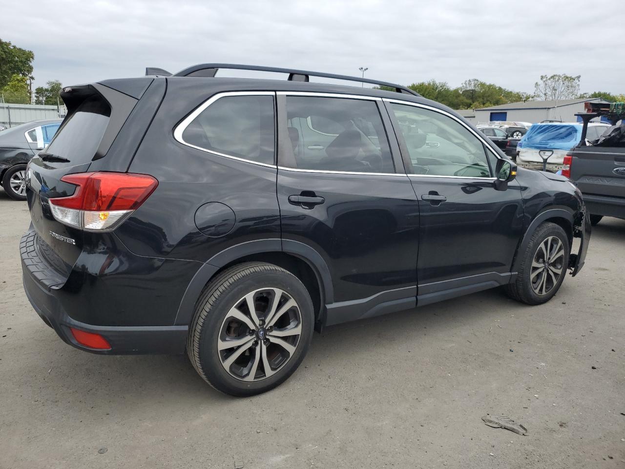 2019 Subaru Forester Limited - Фото 3