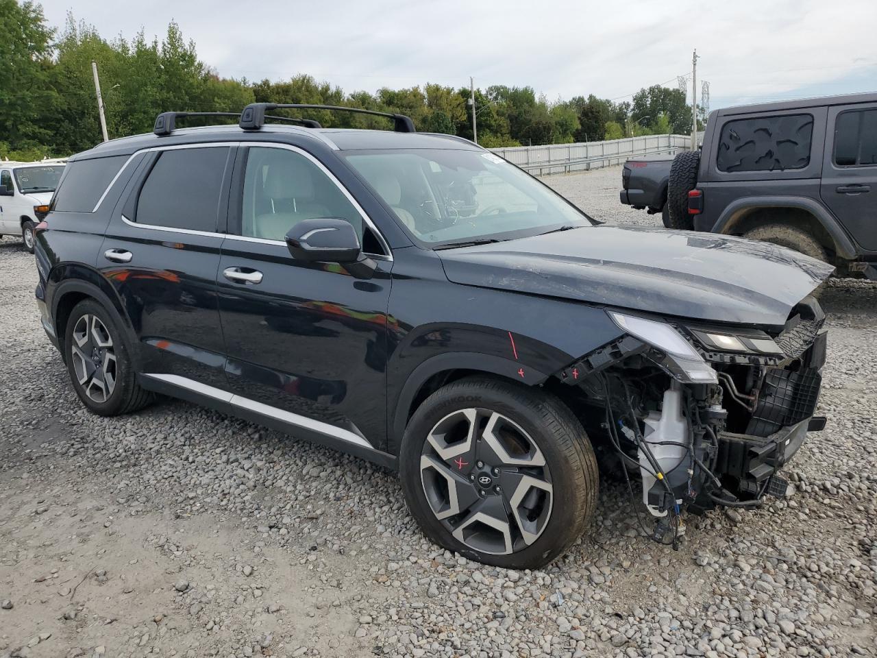 2024 Hyundai Palisade Limited - Image 4