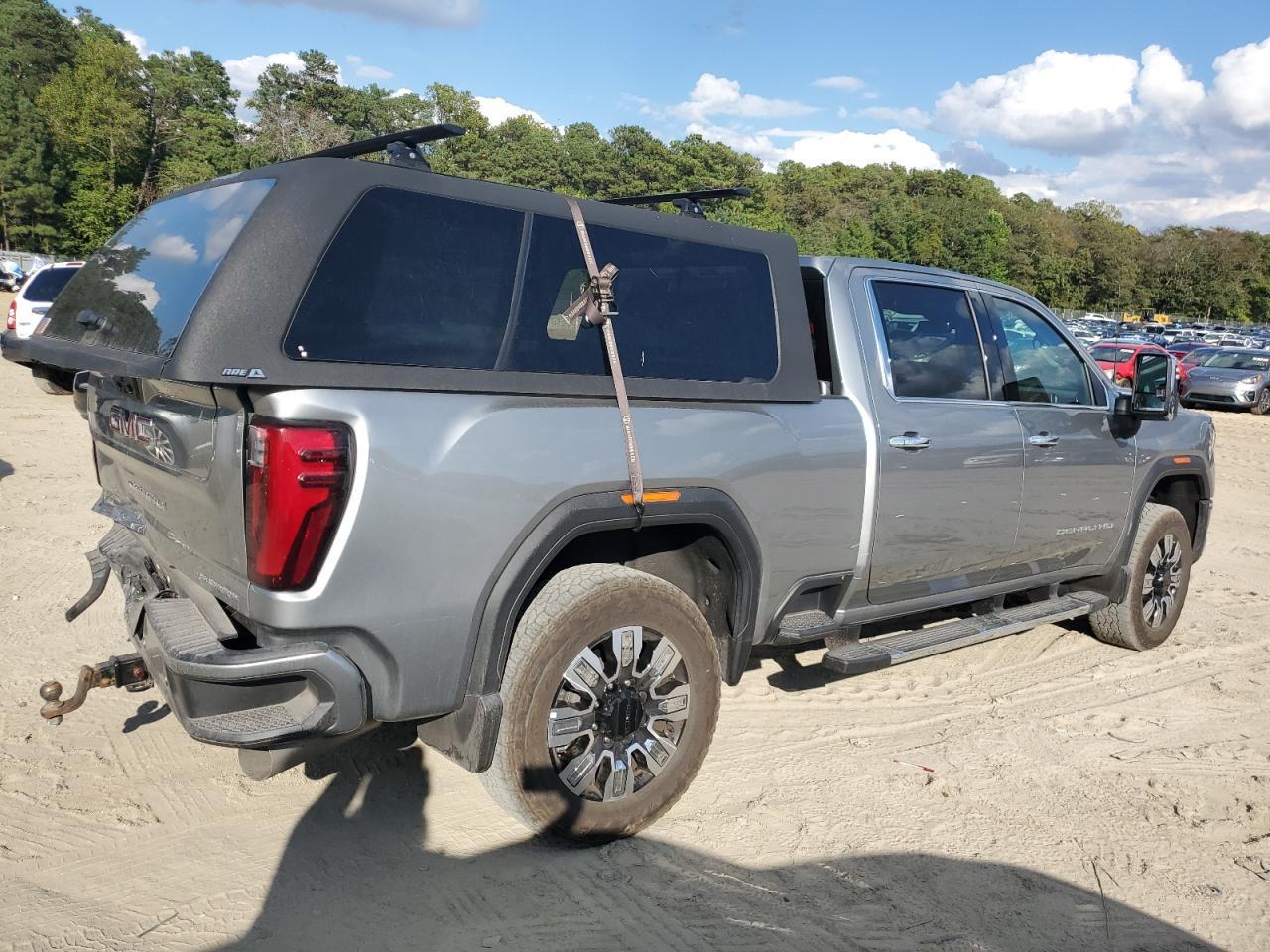 2025 GMC Sierra K2500 Denali - Фото 3