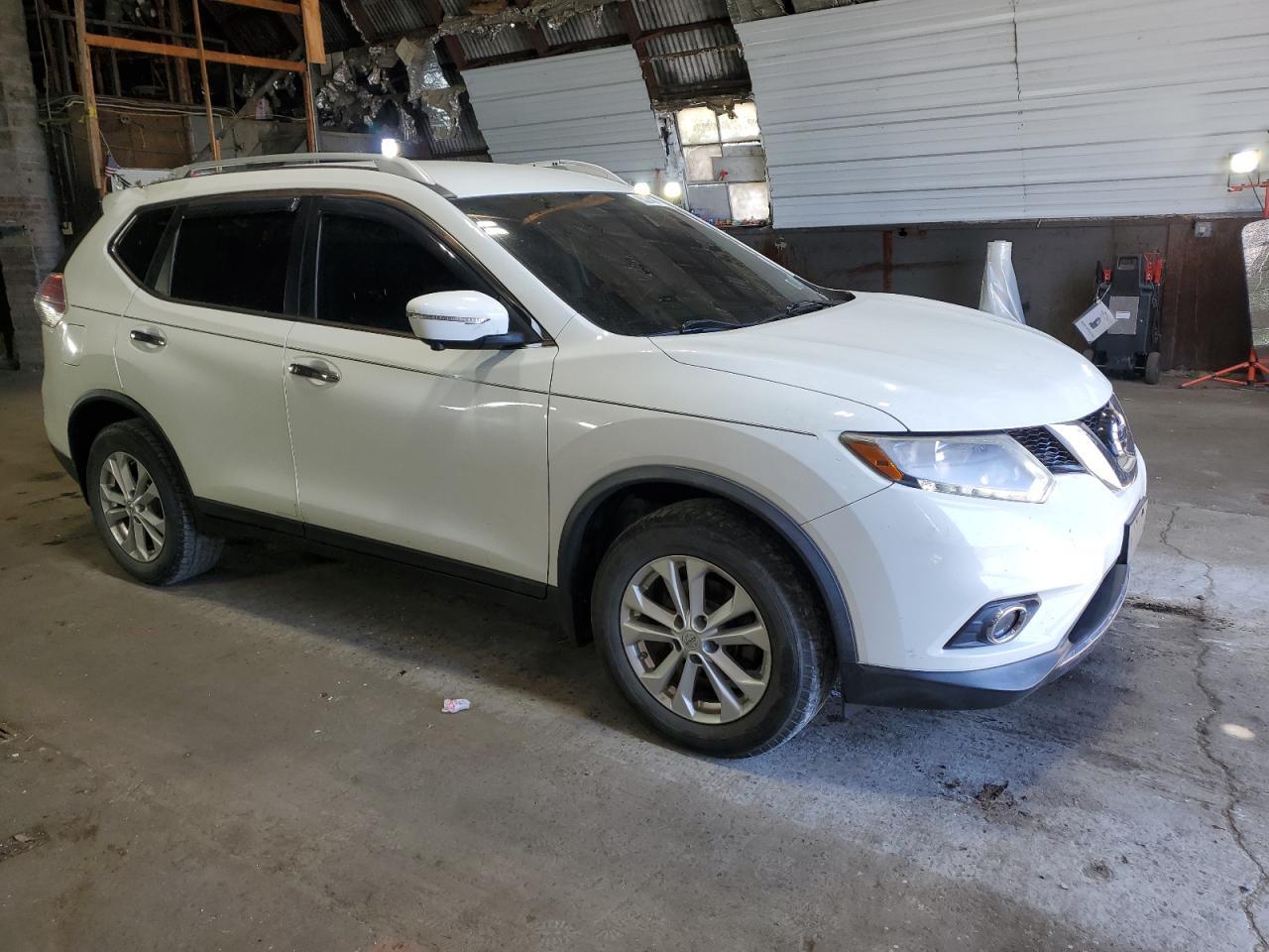 2015 Nissan Rogue S - Фото 4