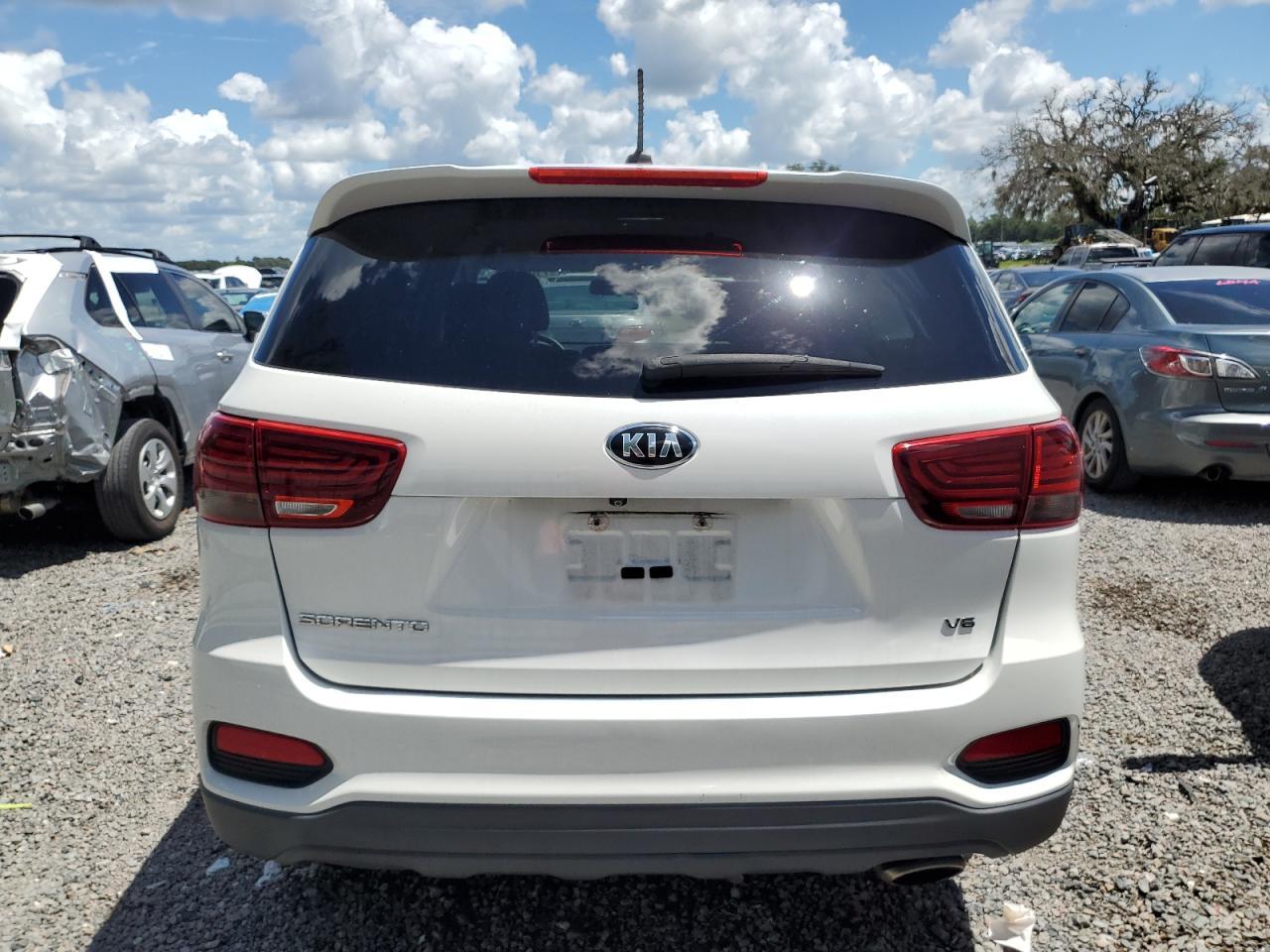 2020 Kia Sorento S - Фото 6