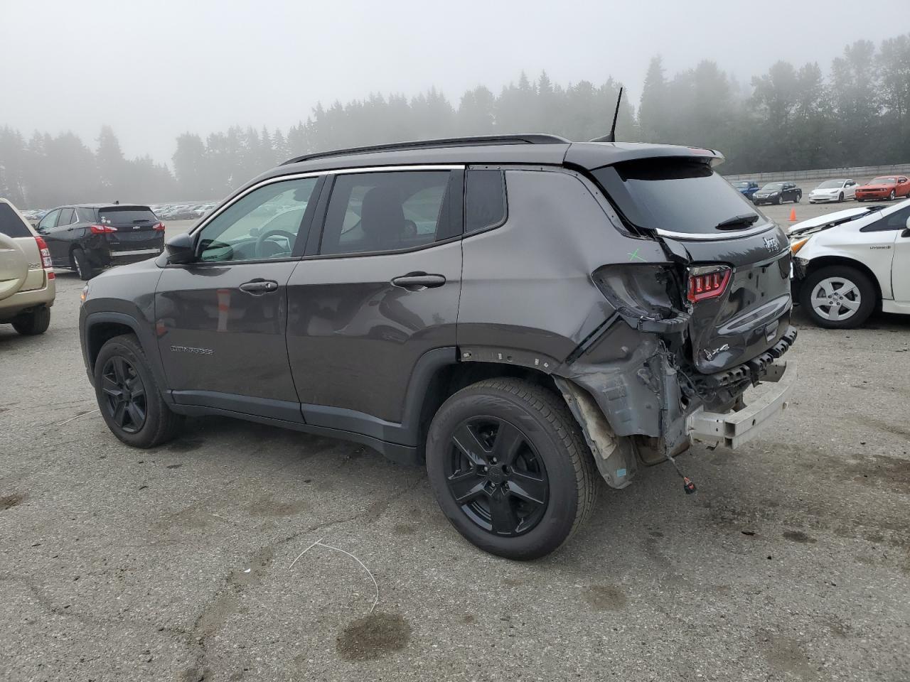 2022 Jeep Compass Latitude - Image 2
