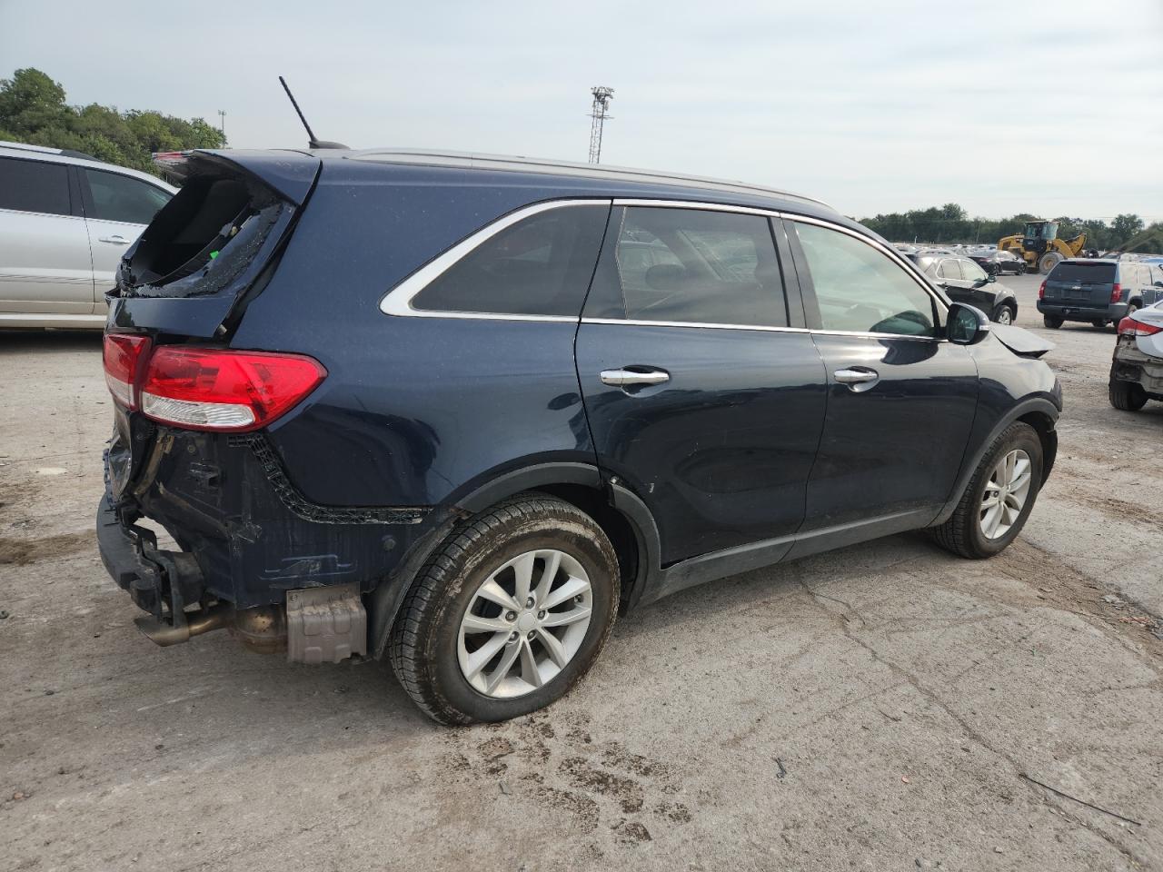 2017 Kia Sorento Lx - Фото 3