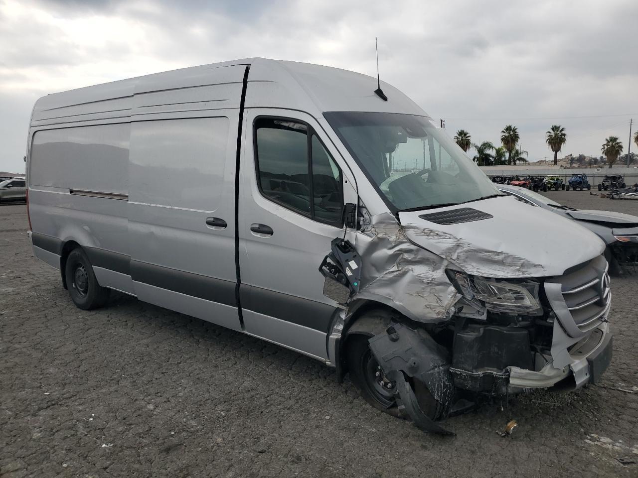 2024 Mercedes-Benz Sprinter 2500 - Фото 4