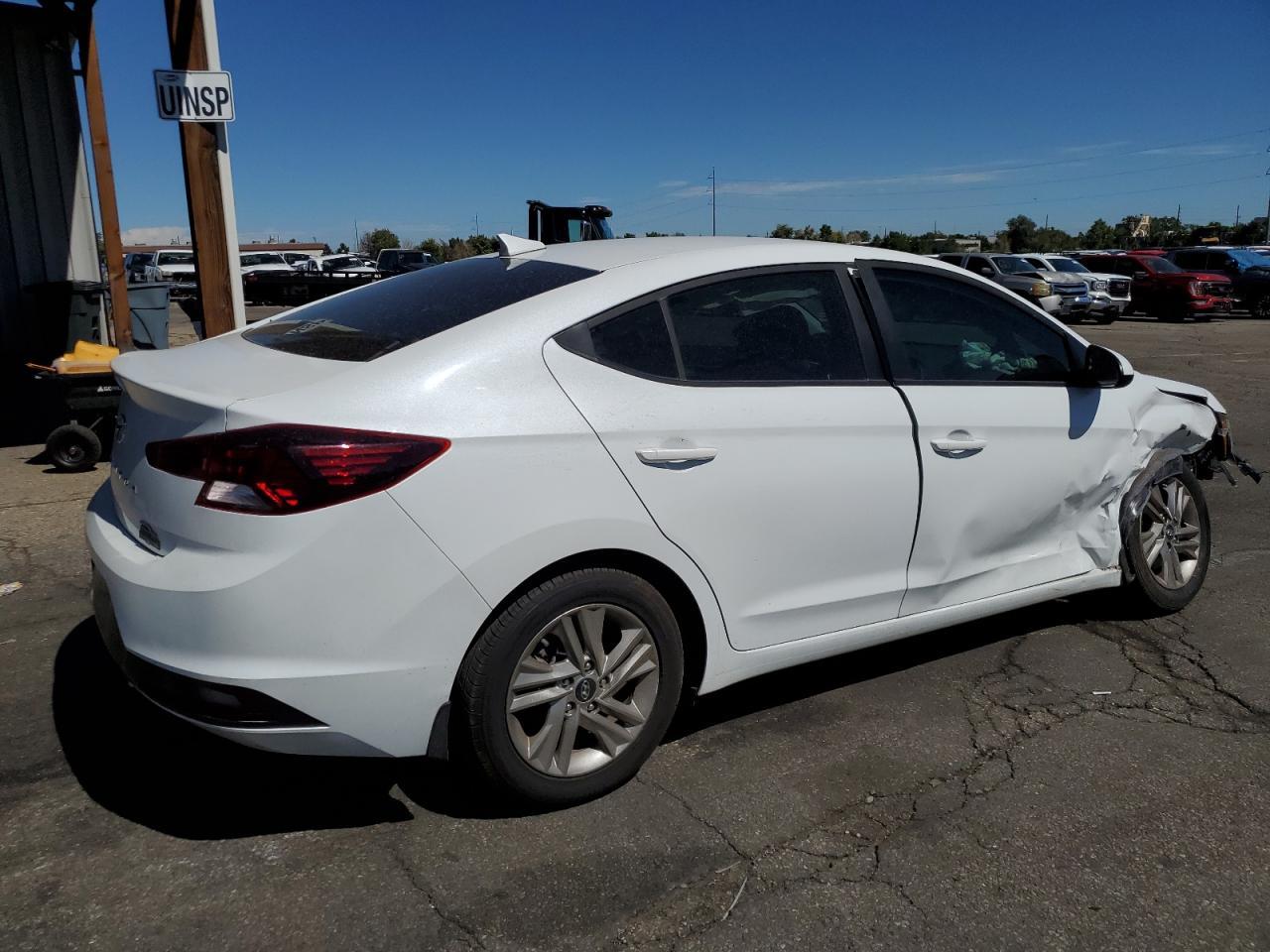 2020 Hyundai Elantra Sel - Фото 3