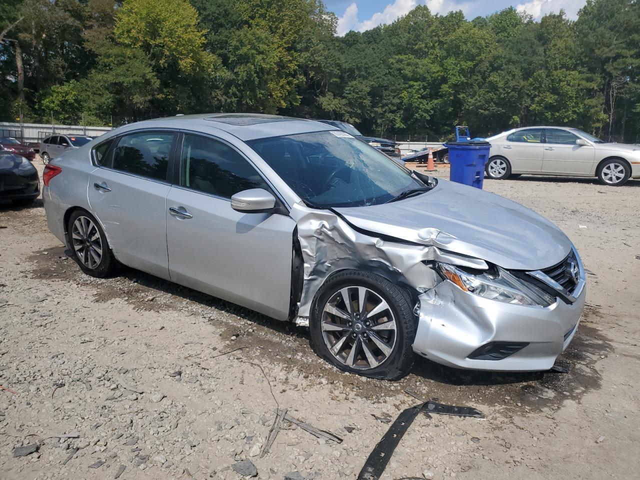 2017 Nissan Altima 2.5 - Фото 4