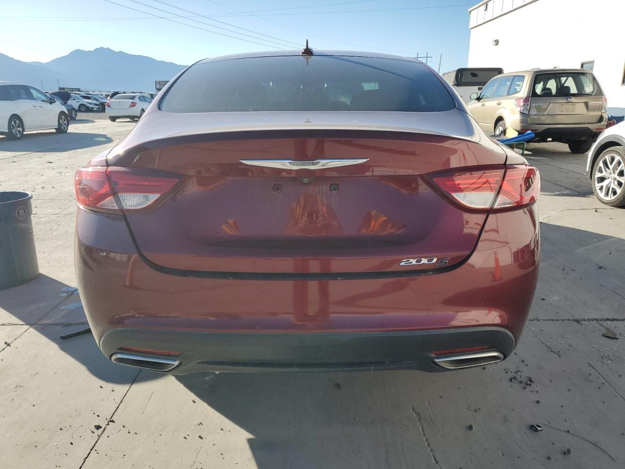 2015 Chrysler 200 S - Image 6