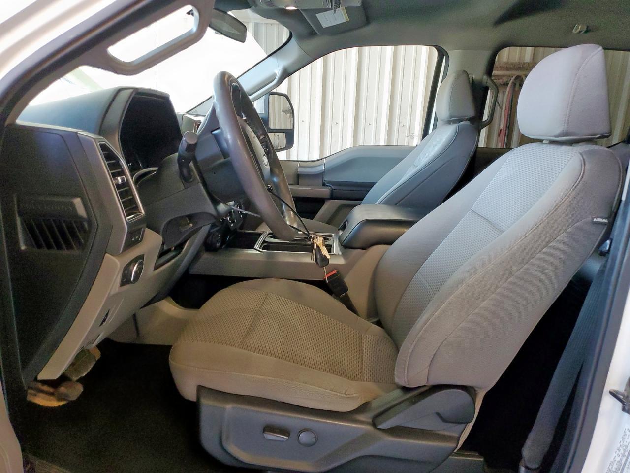 2021 Ford F350 Super Duty - Фото 7