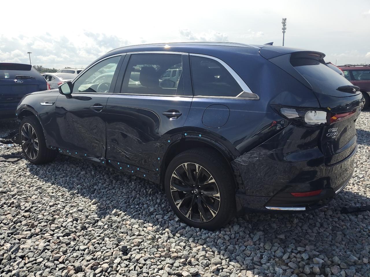 2025 Mazda Cx-90 Premium - Image 2
