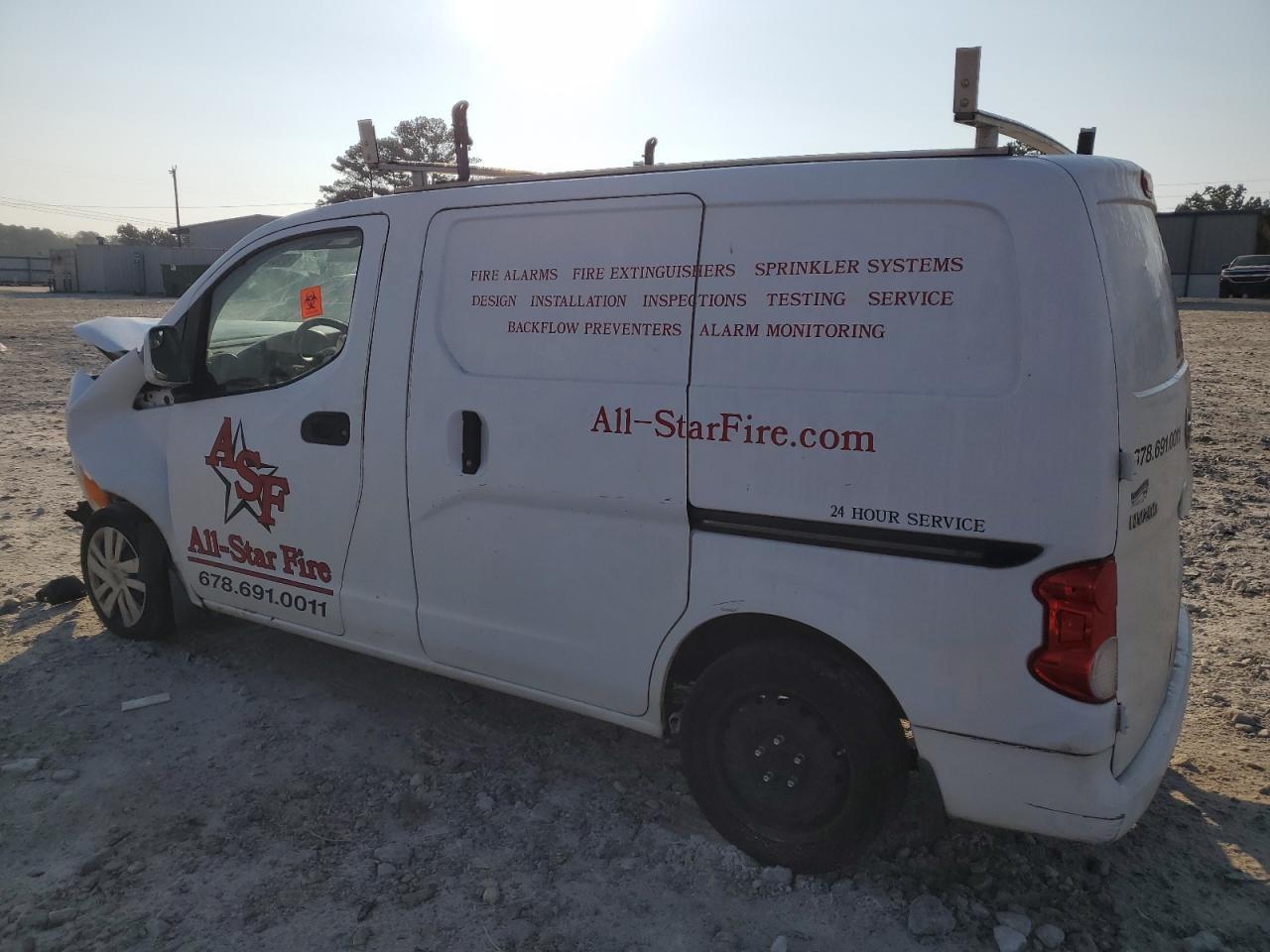 2017 Nissan Nv200 2.5S - Фото 2