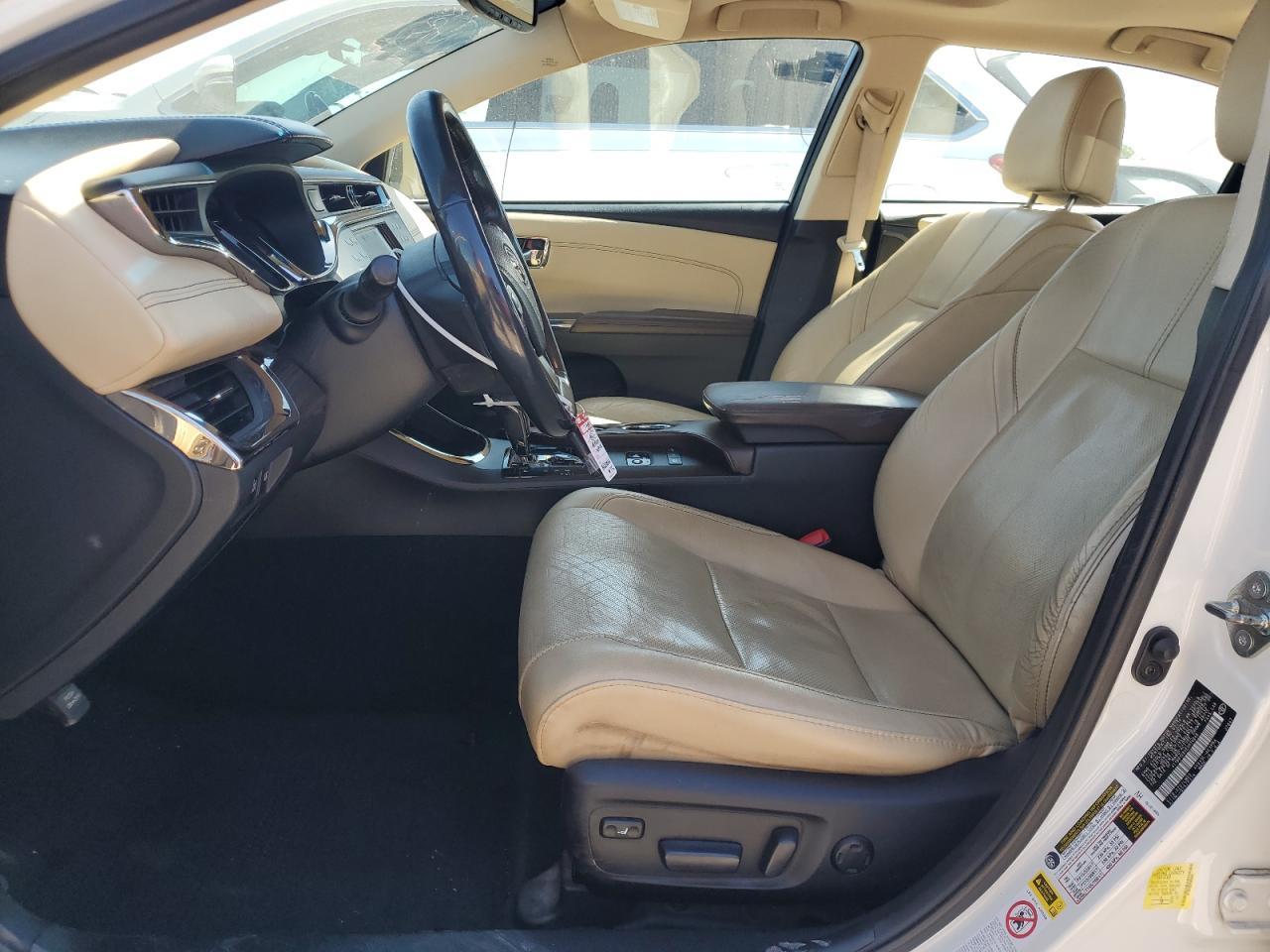 2014 Toyota Avalon Hybrid - Фото 7