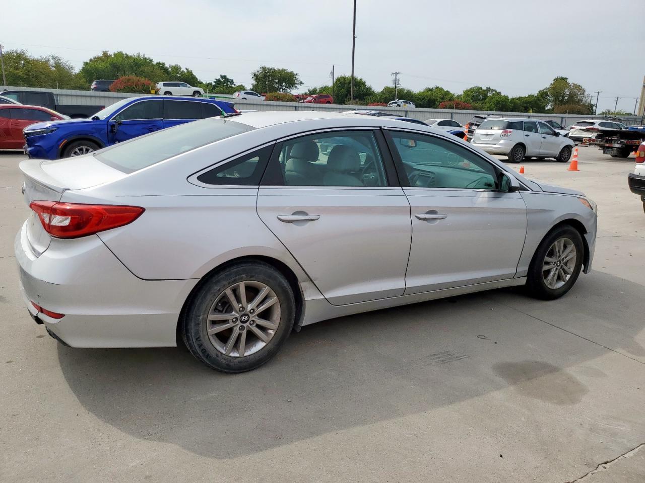 2016 Hyundai Sonata - Фото 4