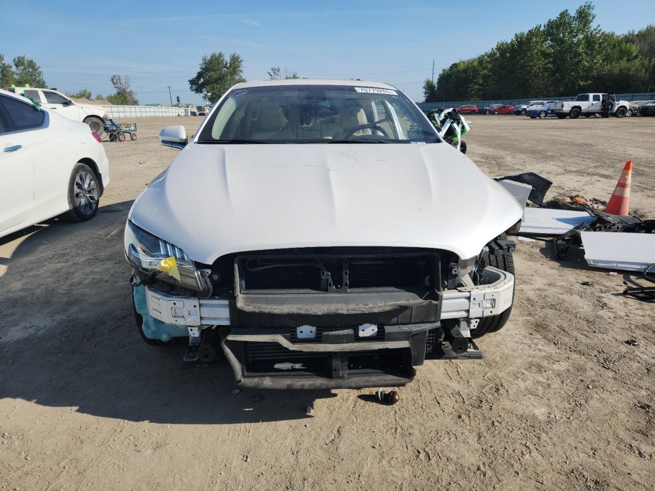 2017 Lincoln Mkz Select - Image 5