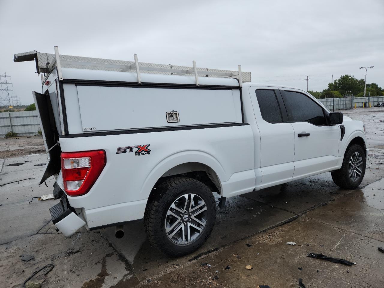 2023 Ford F150 Super Cab - Image 3