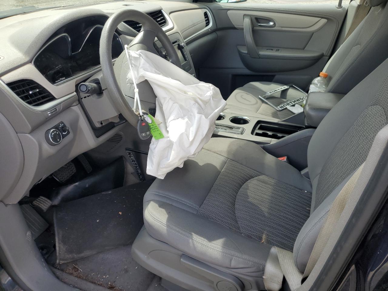 2016 Chevrolet Traverse Ls - Image 7