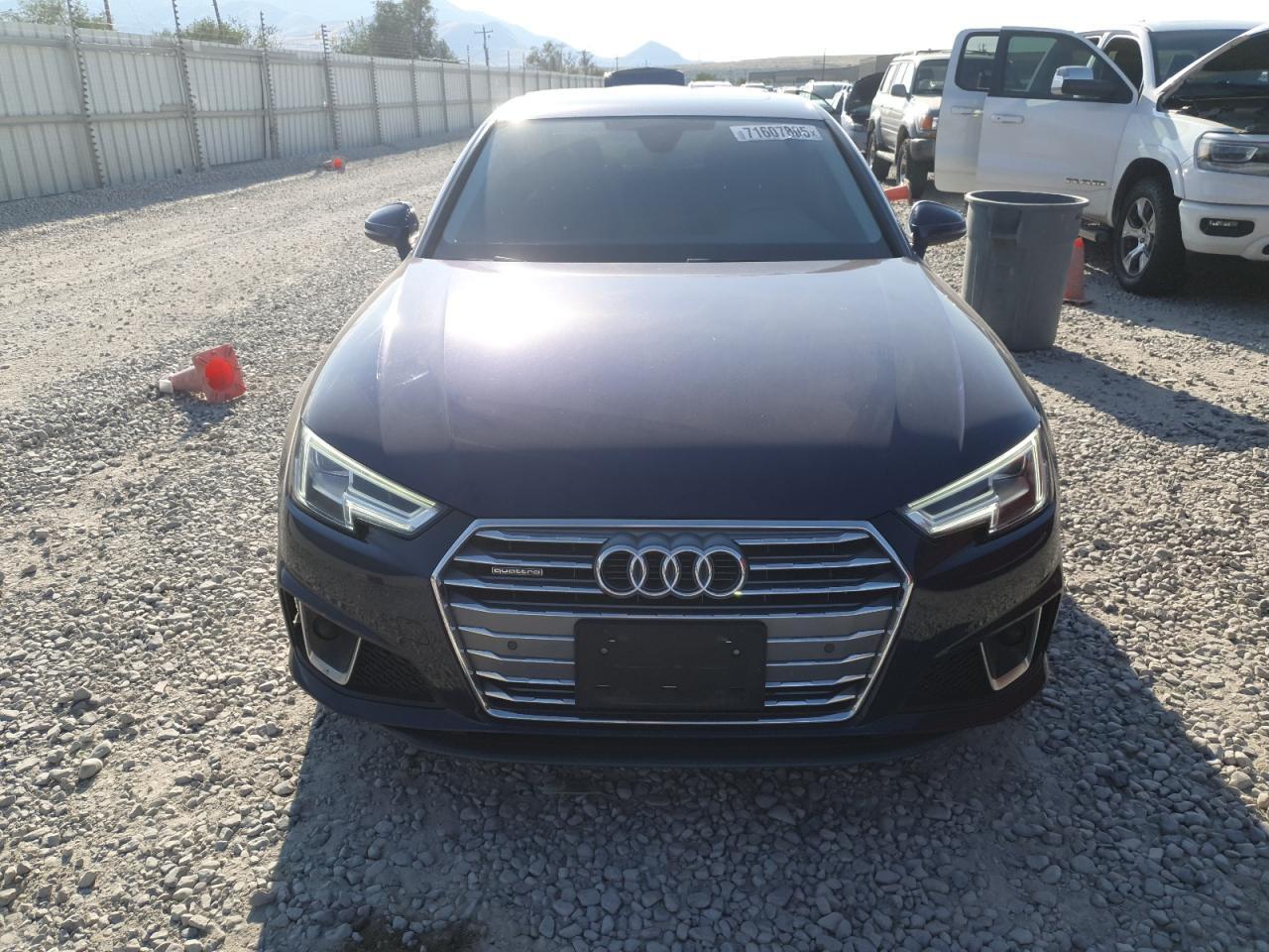 2019 Audi A4 S-Line - Фото 5